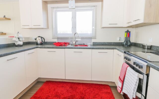 Superb Detached Lodge Located on Skipsea Sands