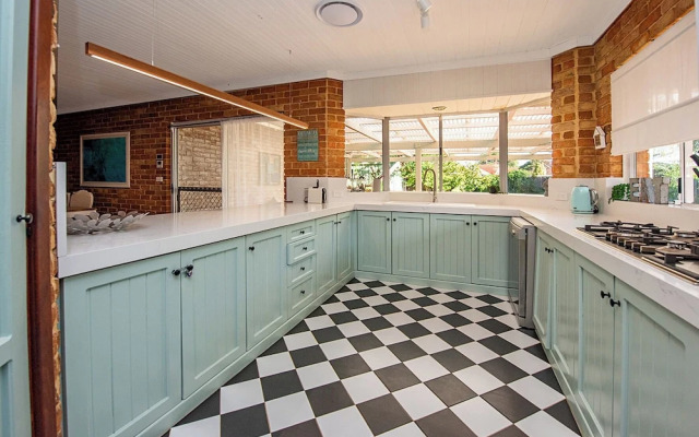 A Fairy Wren Cottage