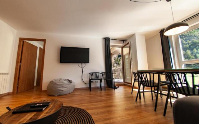 Modern and cozy apartment in Arinsal with views - Vall del nord