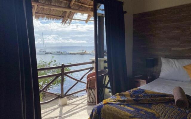Porto Coral Hotel & Suites