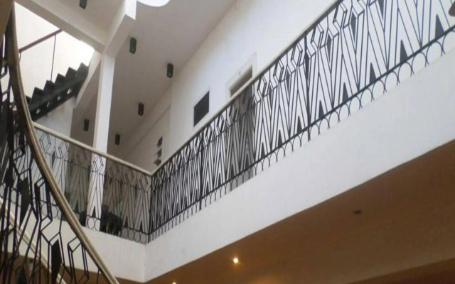 Cosy Hotel & Restaurant