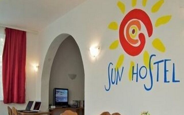 Sun Hostel Budva