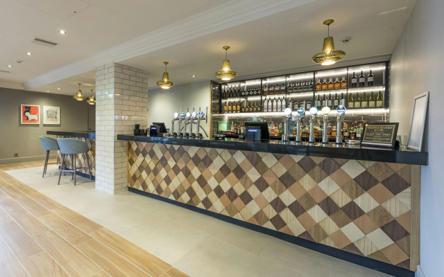 Holiday Inn Glasgow Airport by IHG - Image 2