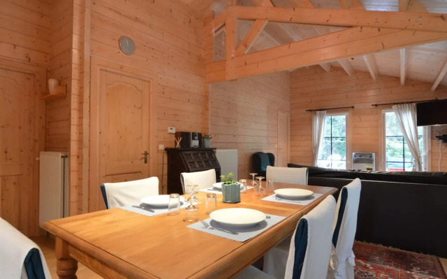 Chalet in a Peaceful Location Near Nijlen