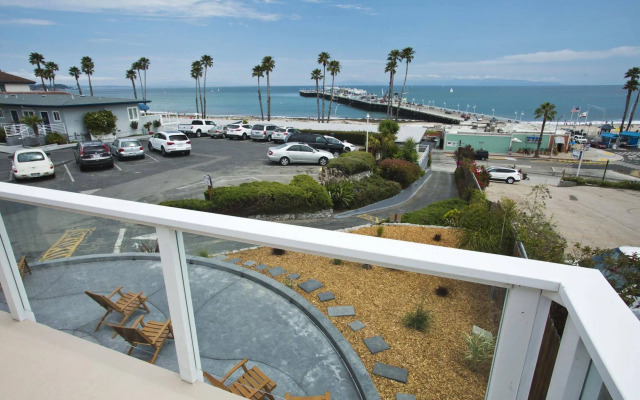 Beach Street Inn and Suites