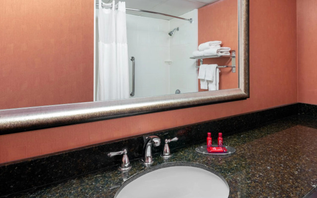 University Plaza Hotel and Convention Center Springfield