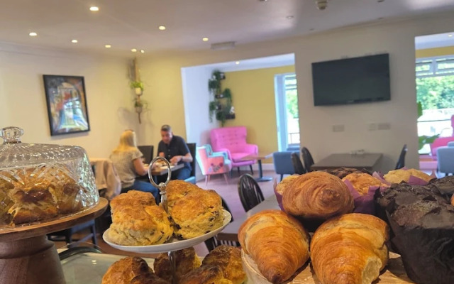 The Old Schoolhouse Hotel