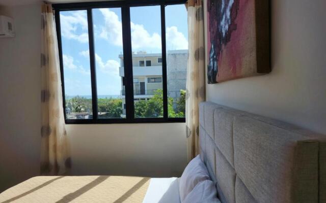 Ocean and city view rooftop, apartment 2BR 303