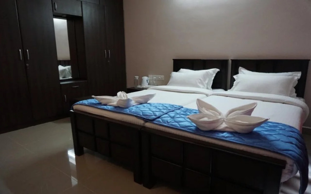 Solitaire Service Apartments