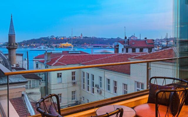 Ada Karakoy Hotel - Special Class