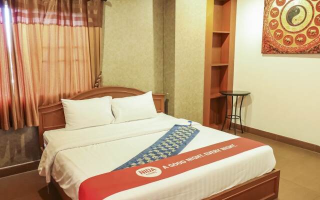Nida Rooms Suan Kaew Mall 1010