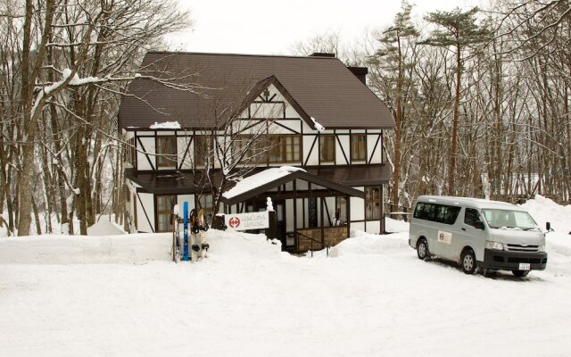 Hakuba House