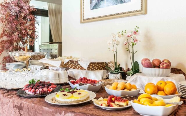 Alexia Palace Hotel Residence