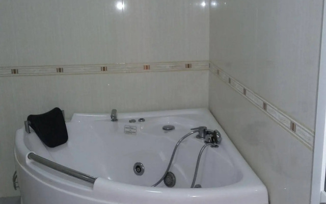 Happy Hotel Danang