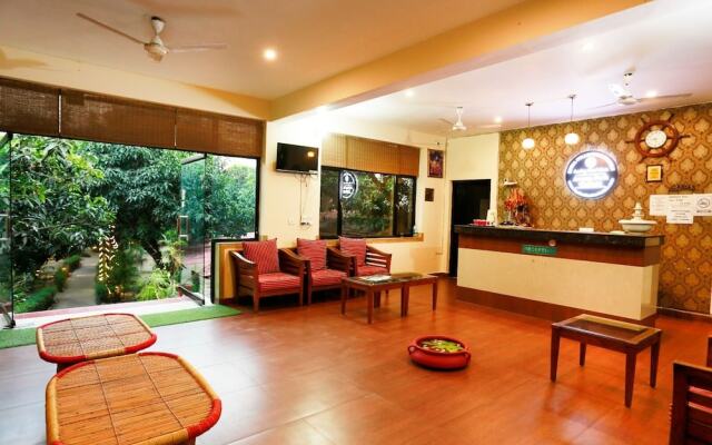 Corbett Aroma Park By Royal Collection