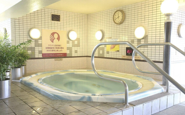 Sauna & Capsule Hotel Rumor Plaza (Male Only) - Sky Open-air bath