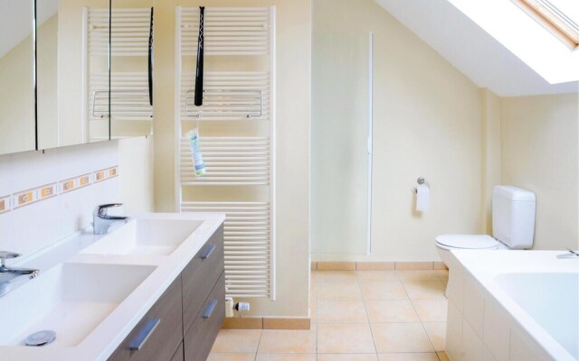Amazing Home in Durbuy With 5 Bedrooms and Wifi