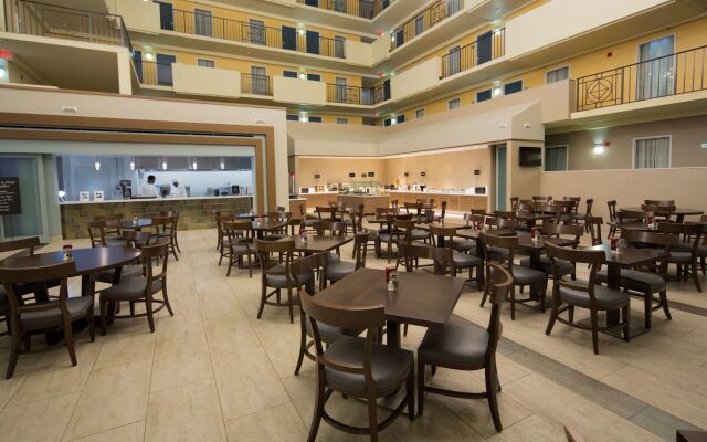 Embassy Suites by Hilton Memphis East Germantown Area
