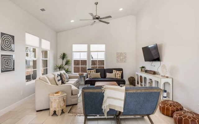 The Wanderer 2 Bedroom Home