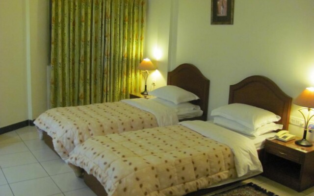 Atithi Grand Guest House