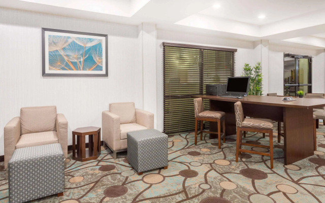 Hampton Inn Greenville Airport