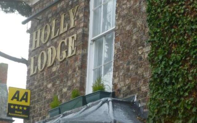 Holly Lodge