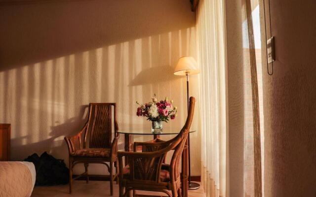 Los Parrales Resort Hotel