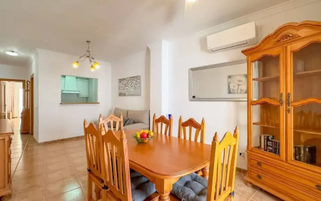 Cd-1941 Two Bedroom Apartment With Patio
