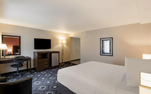 Grand Z Casino Hotel by Red Lion Hotels