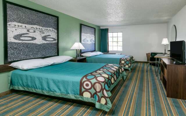 Super 8 by Wyndham Sapulpa/Tulsa Area
