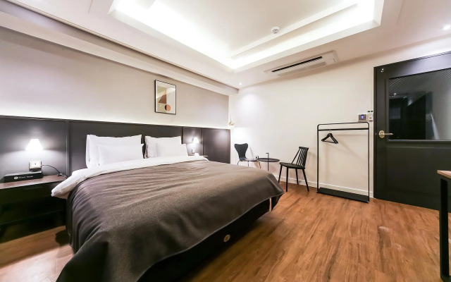 Asome Hotel