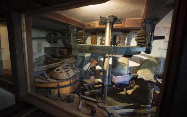 Hornsbury Mill