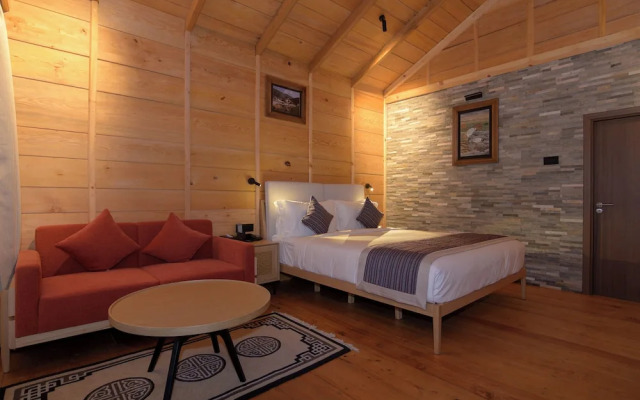 Gangtey Pinewood Resort