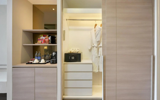 Ashley Wahid Hasyim Jakarta