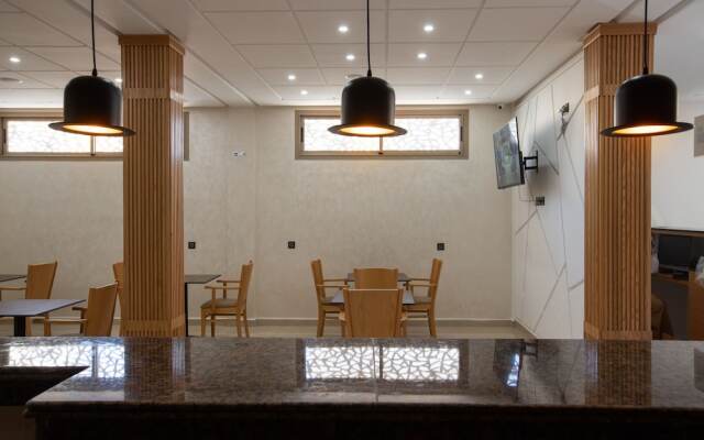 Karam City Hotel