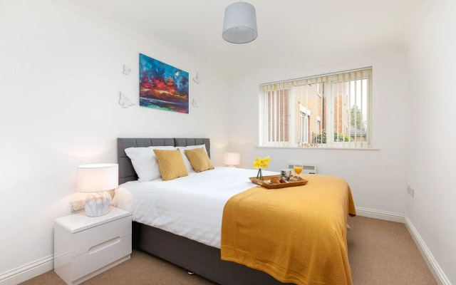 KVM - Peacock Apartment