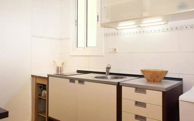 Centric Apartment El Molino Theater