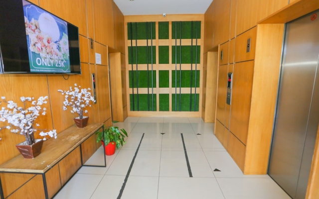 OYO 93432 Tree Room Hotel