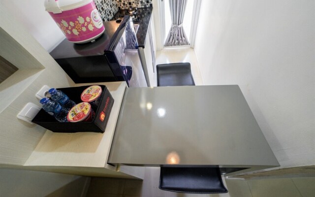 Relaxing Apartment at Parahyangan Residence