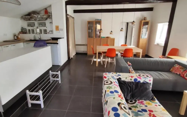 Charming Holiday Home With Swimming Pool