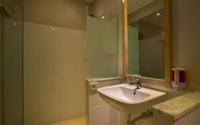 OYO 2854 COZY B&B Seminyak