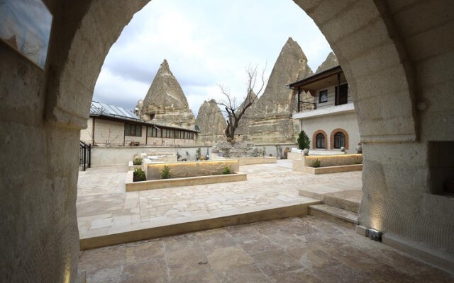 Turan Cappadocia Cave