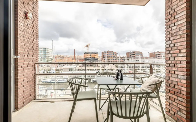 Scheveningen Flat Near Beach