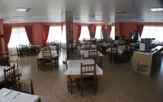 Hostal Alpino