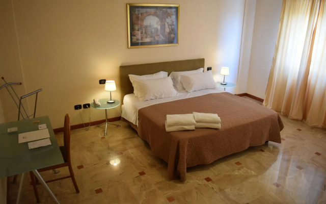 Hotel Palace 2000