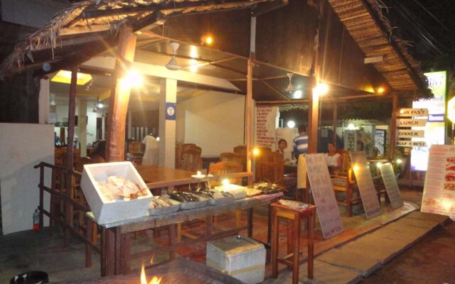 Deans Beach Hotel