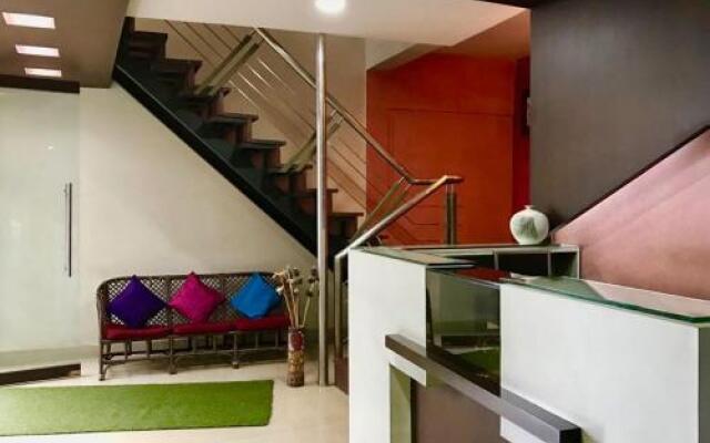 S M Residency