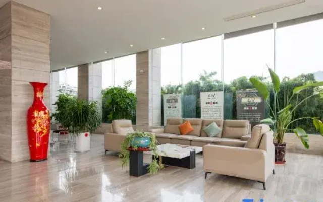 Maoshan Scenic Area Lanting Yijin Resort Hotel