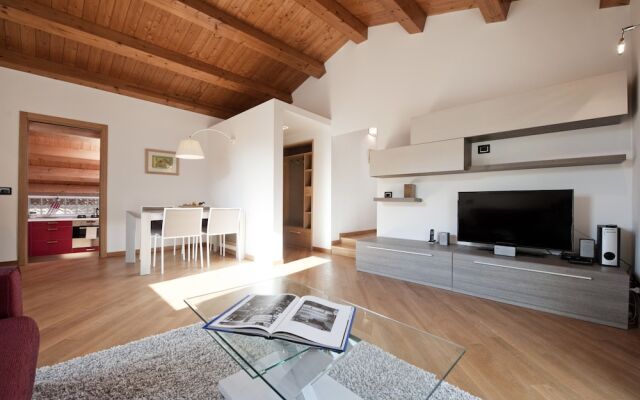 Modica Apartments