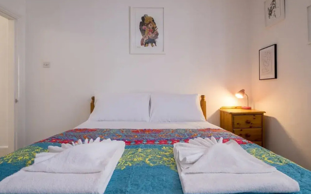 Host Stay Over Arches
